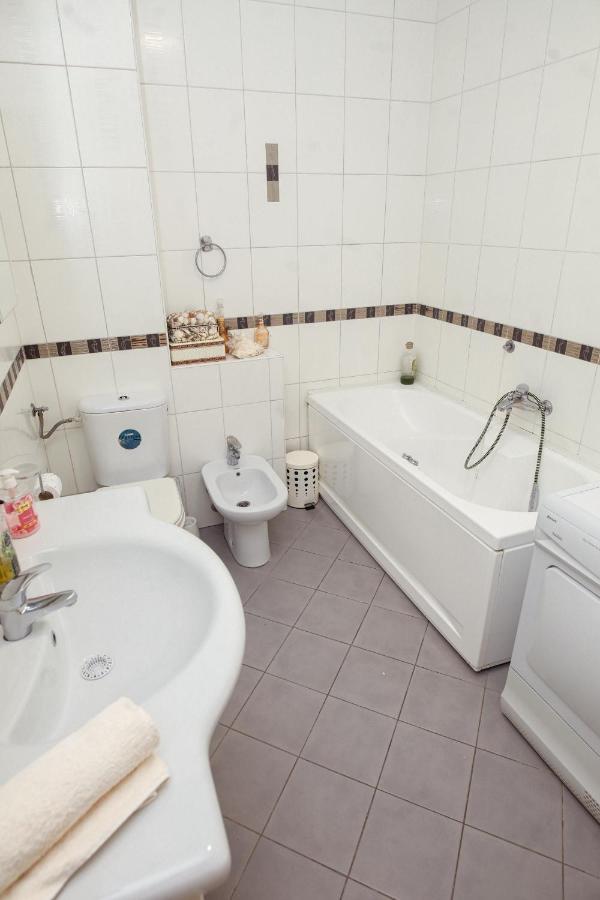 Ugodan I Luksuzan Apartman Banja Luka Exteriör bild